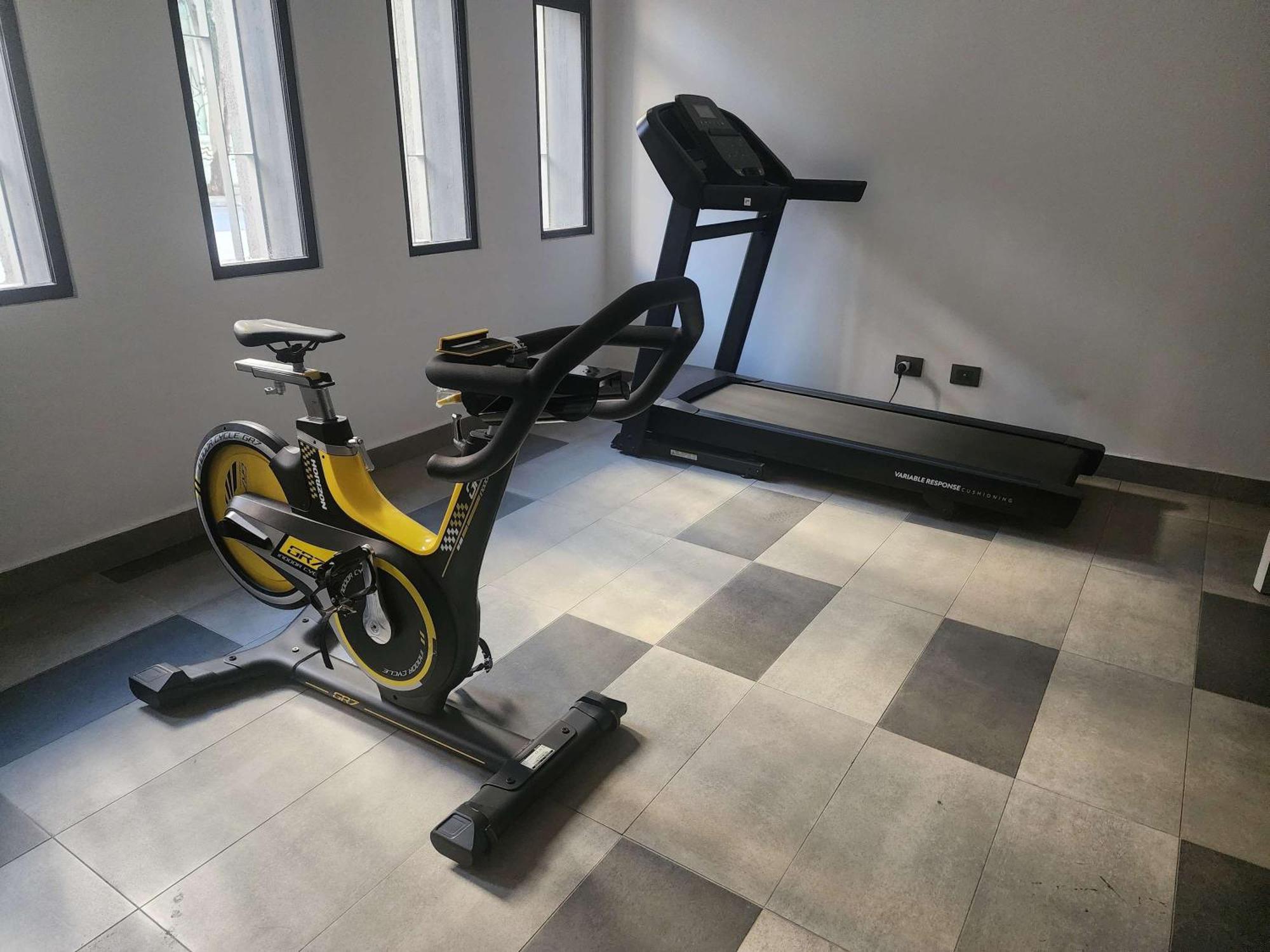 Hom I Exclusivo Dpto 1d1b 3pax Centro Apartamento *